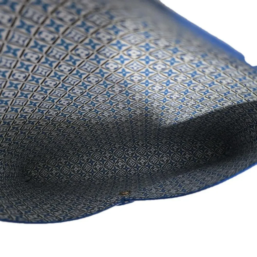 🫧Louis Vuitton🫧 Large Kirigami Pouch By the Pool - Picture 10 of 10